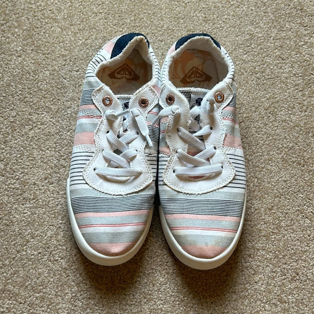 Roxy slip on sneakers